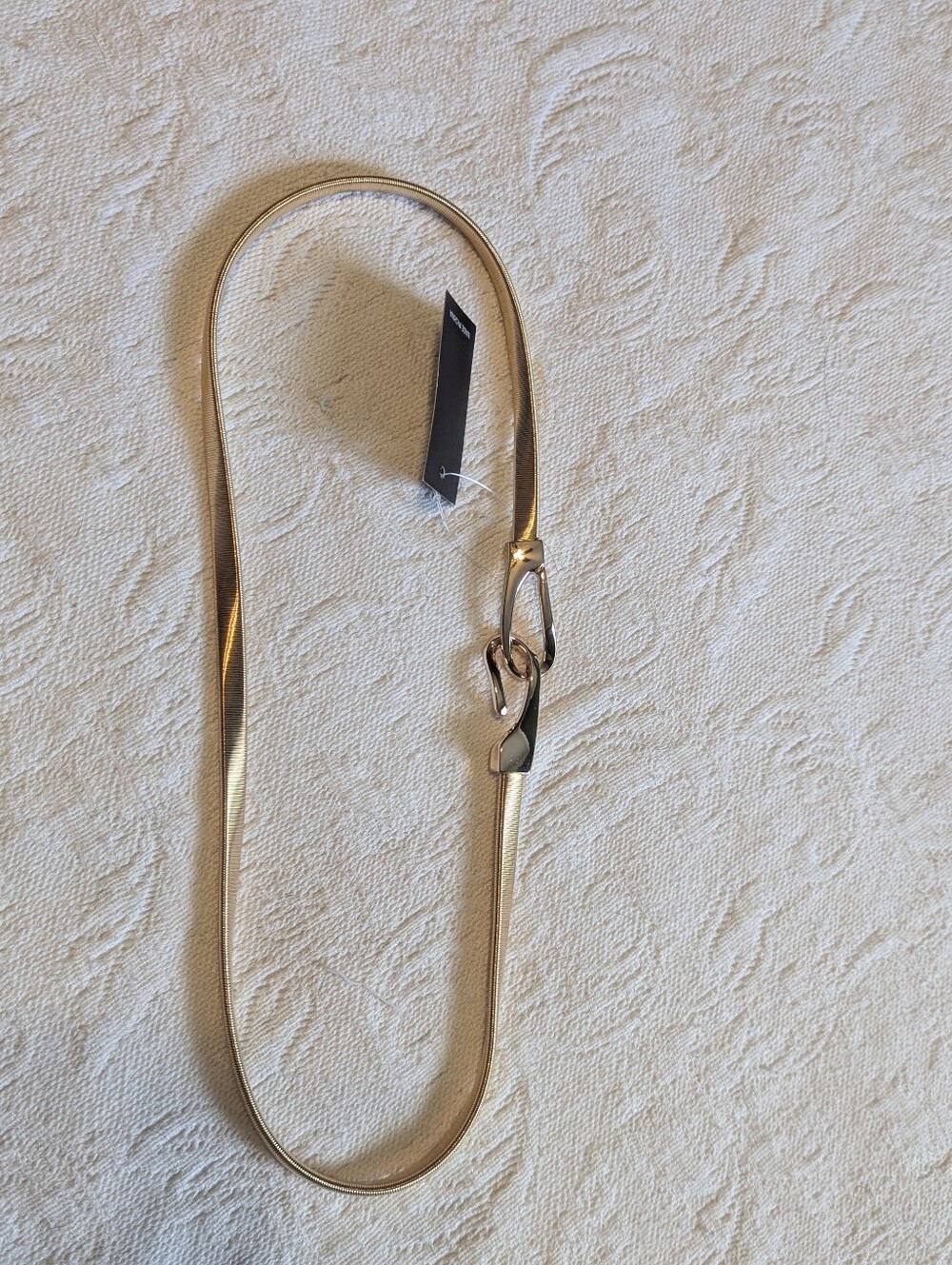 Metallic Gold Slim Elastic Belt - Minimalist Style